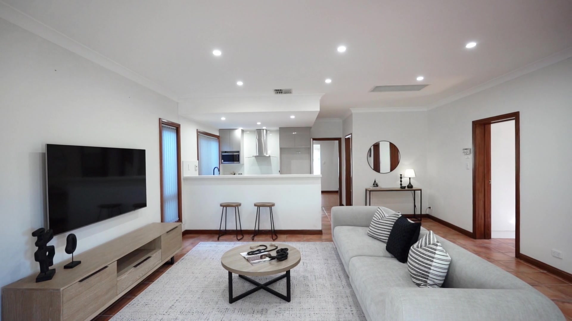 2 Dinham Road property film